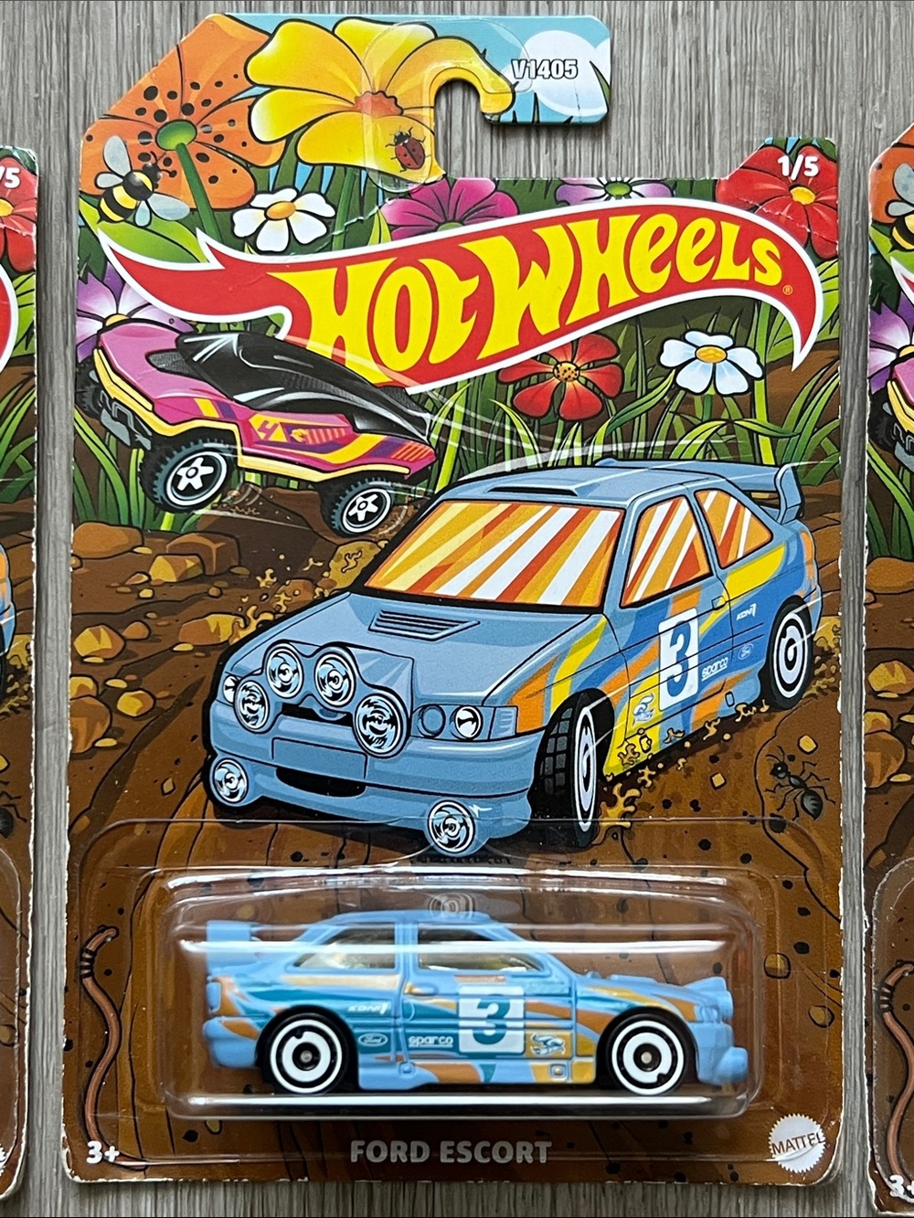 Assorted Hot Wheels - Picture 2 of 10